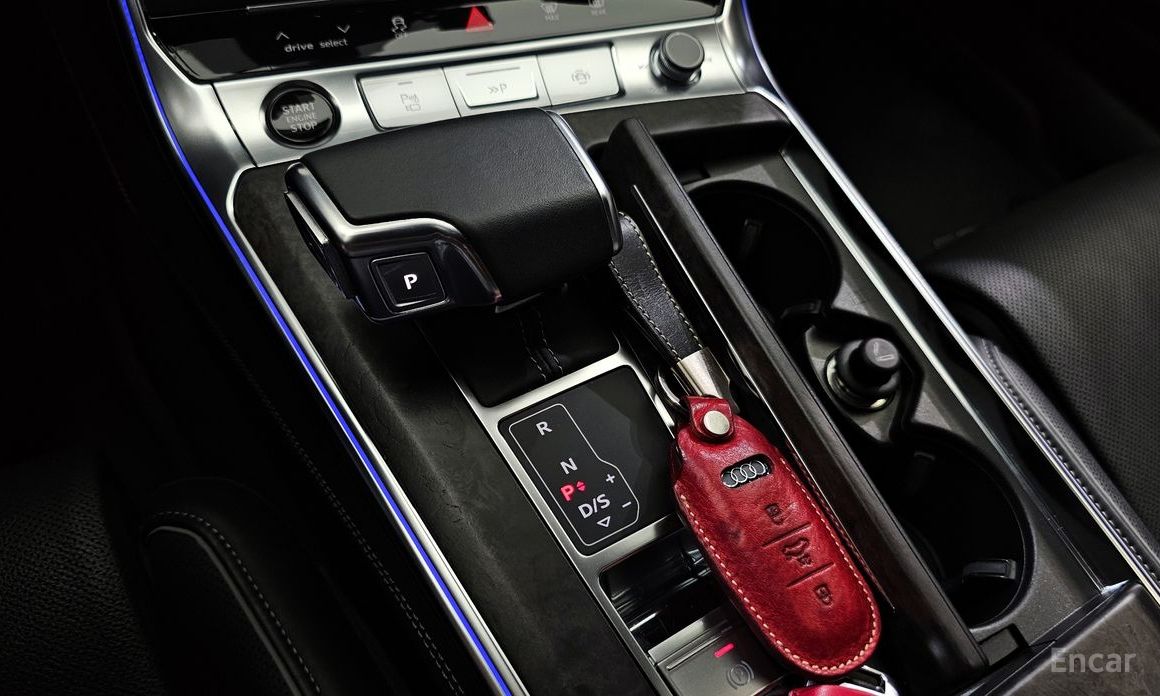 Audi A7 (4K)55 TFSI Quattro Premium №10