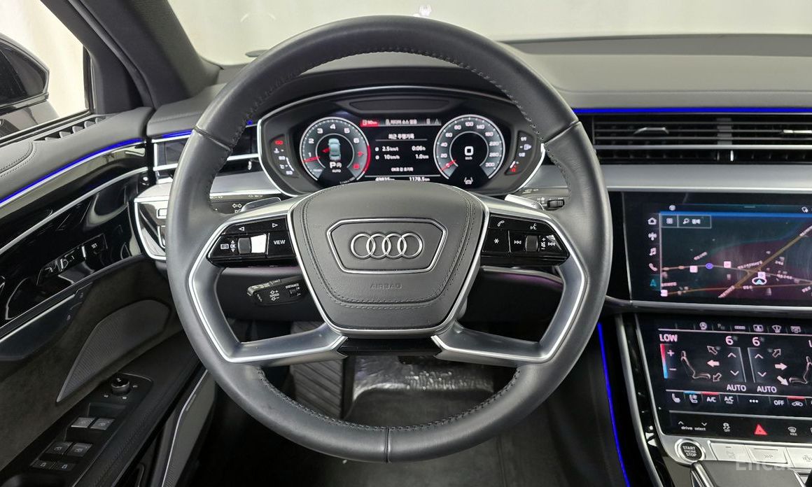 A8 (D5) 55 TFSI Quattro LWB 14