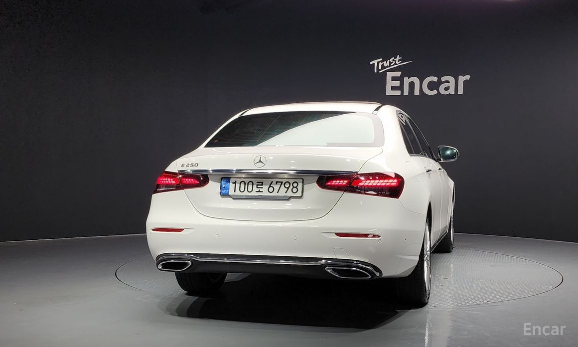 Mercedes-Benz E-Class W213E250 Exclusive №5