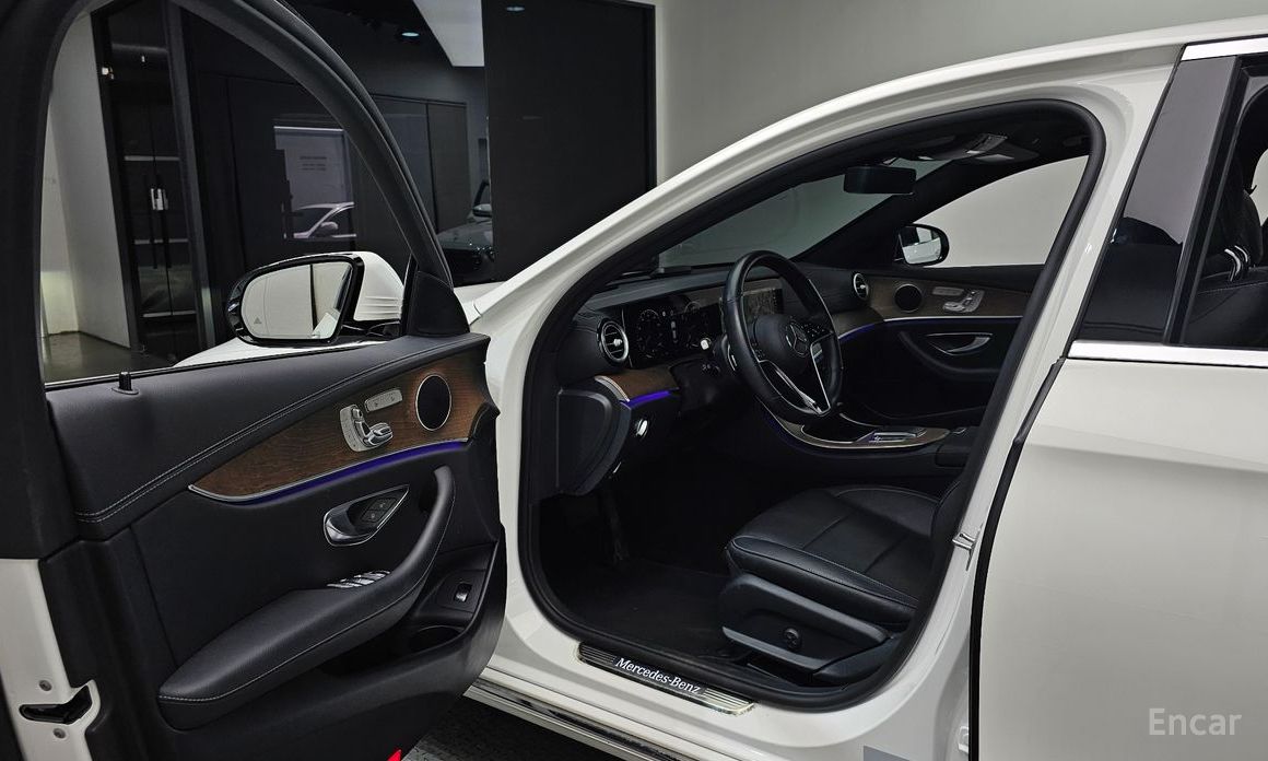 E-Class W213E250 Exclusive 11