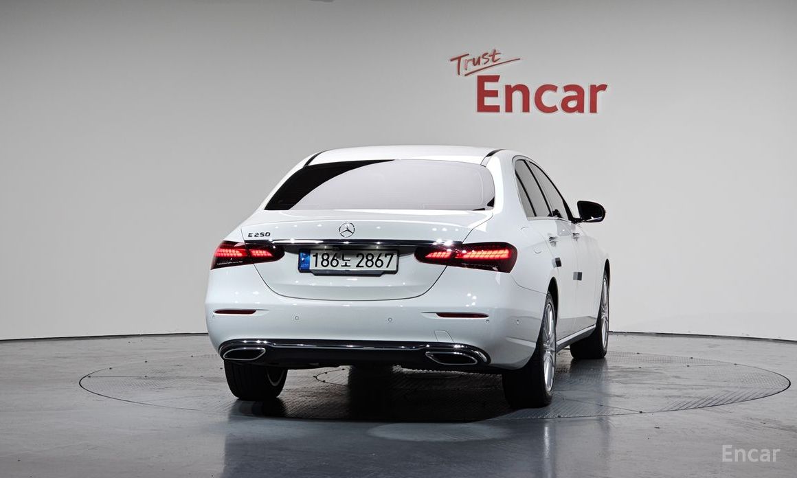 Mercedes-Benz E-Class W213E250 Exclusive №4