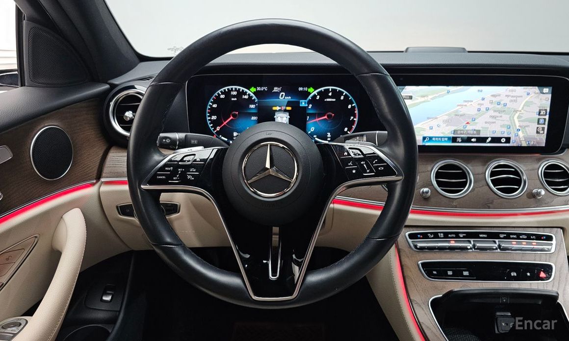 Mercedes-Benz E-Class W213E250 Exclusive №13