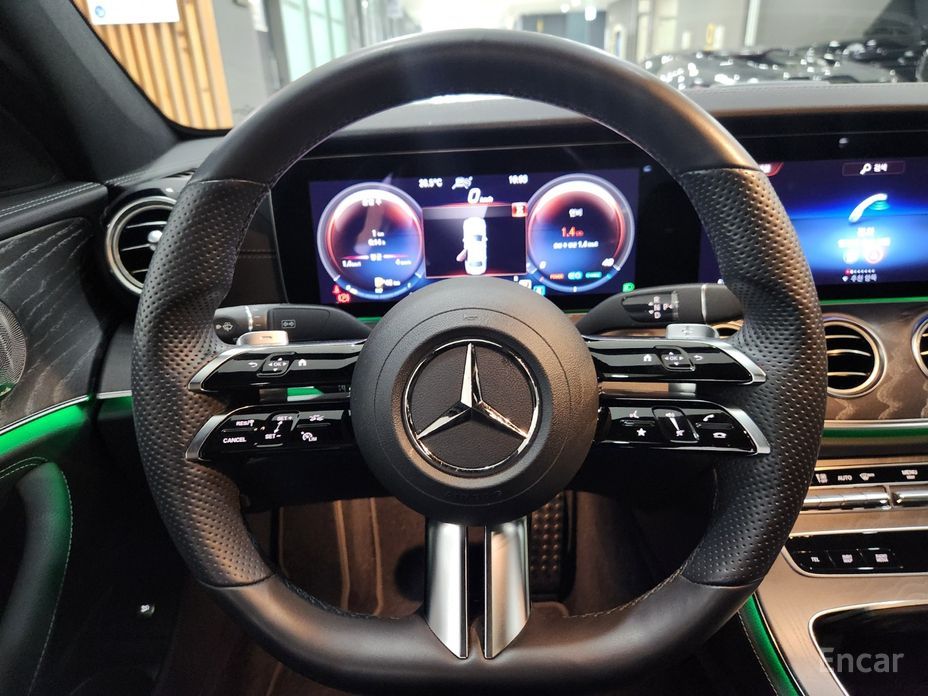 Mercedes-Benz E-Class W213E350 4MATIC AMG Line №14