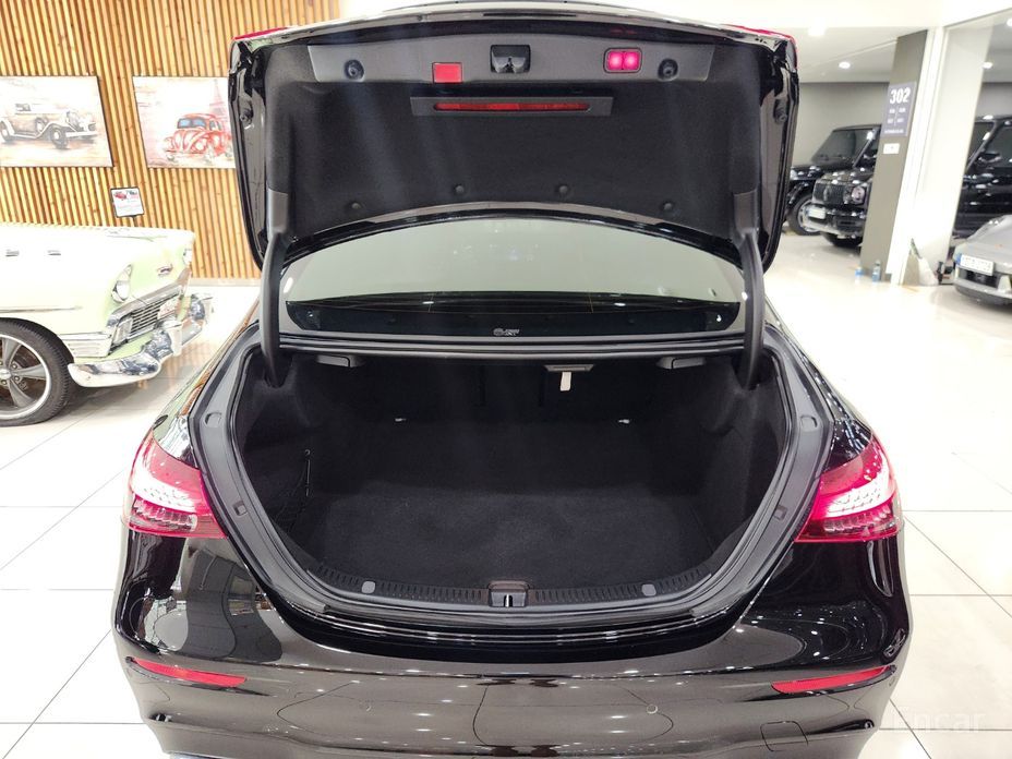 Mercedes-Benz E-Class W213E350 4MATIC AMG Line №19