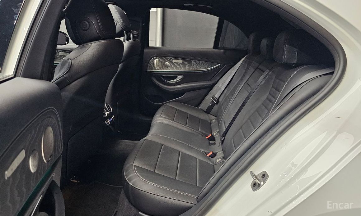 E-Class W213E350 4MATIC AMG Line 13