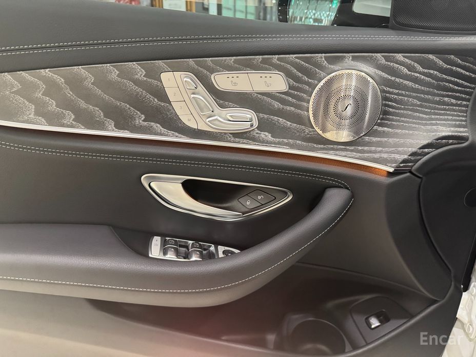 Mercedes-Benz E-Class W213E350 4MATIC AMG Line №16