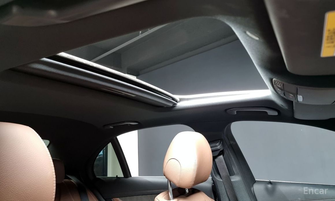 E-Class W213E350 4MATIC Avant-GARDE 19