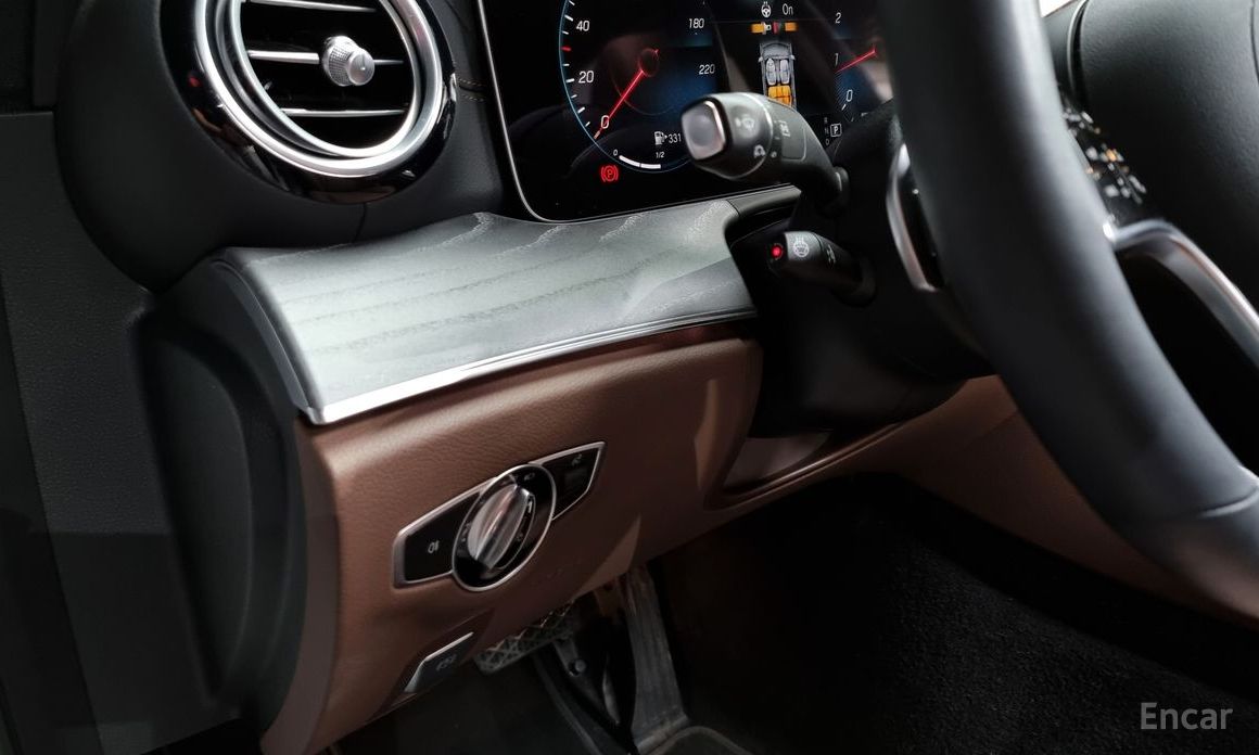 E-Class W213E350 4MATIC Avant-GARDE 20