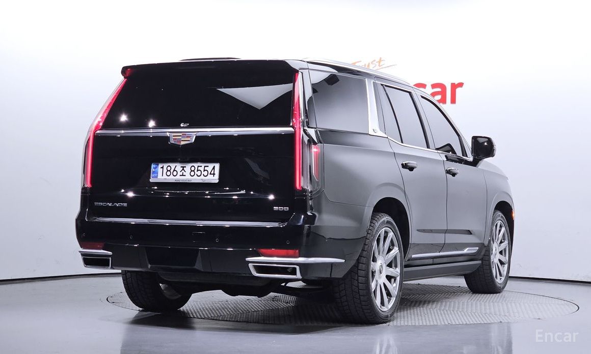Cadillac Escalade 5th Generation 6.2 Premium Luxury Platinum  3