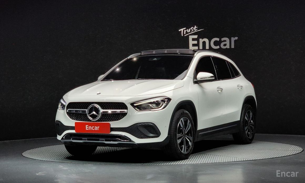 Mercedes-Benz GLA-Class H247GLA220  2