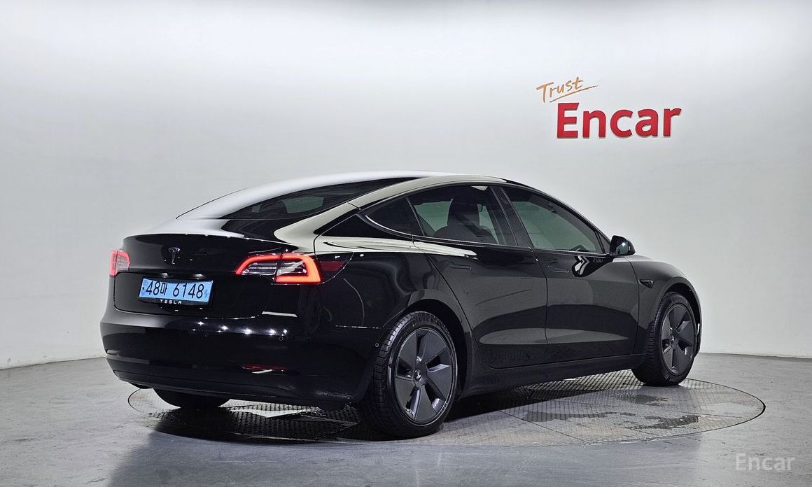 Model 3RWD 3