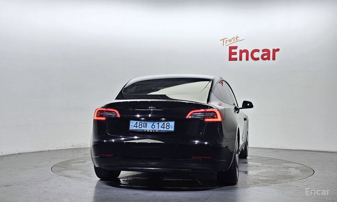 Model 3RWD 5