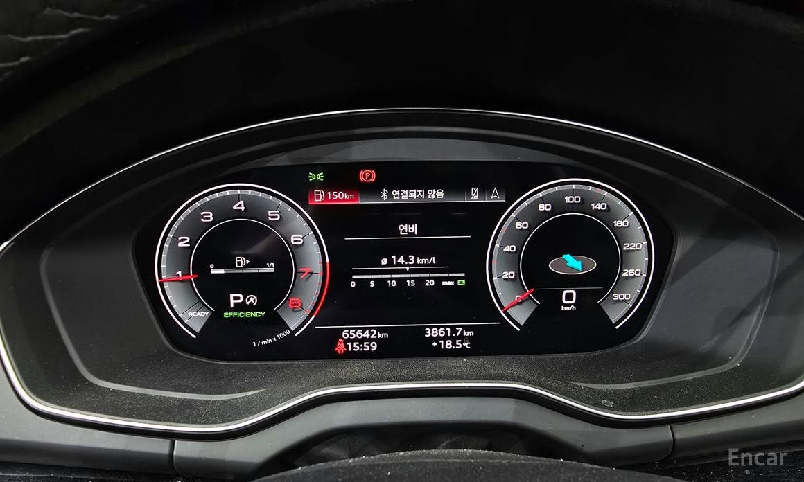 Audi Q5 (FY)45 TFSI Quattro Premium  9