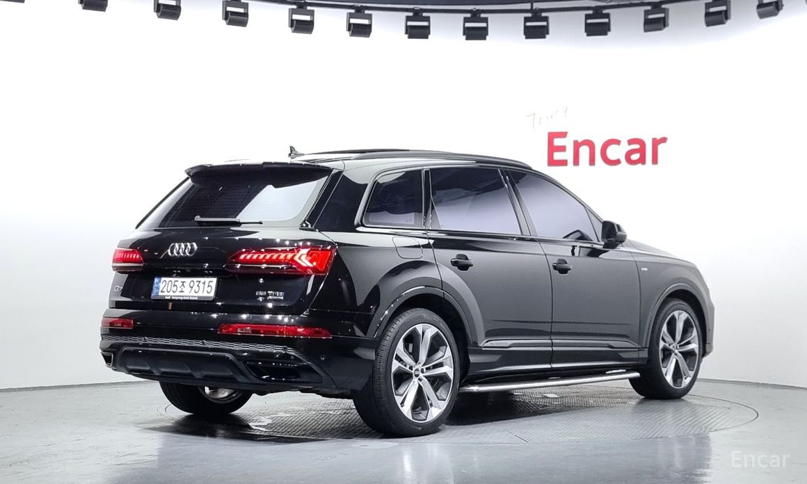 Audi Q7 (4M)55 TFSI Quattro Premium  3