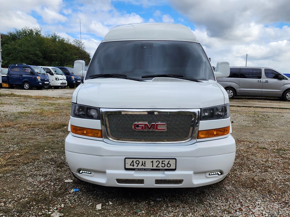 Jeep Savannah 6.0  4