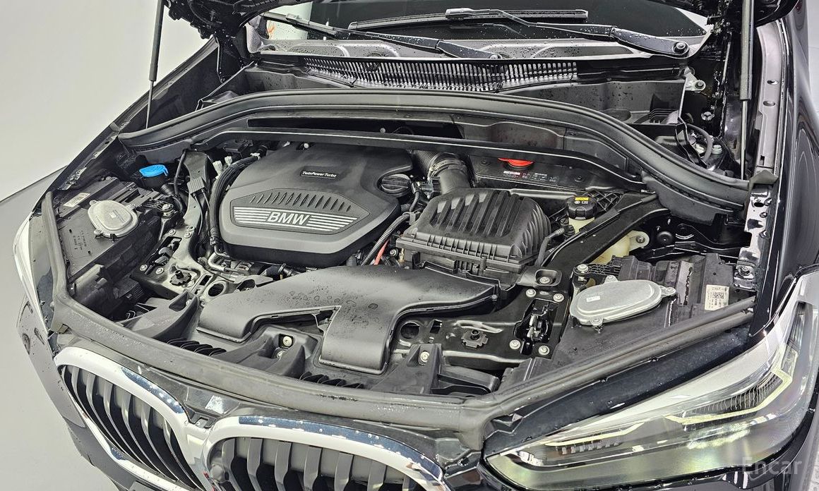 X1 (F48)xDrive 18d M Sport 7