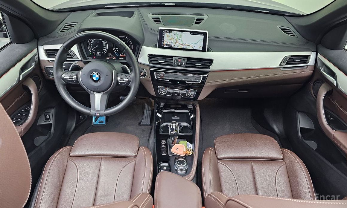 X1 (F48)xDrive 18d M Sport 8