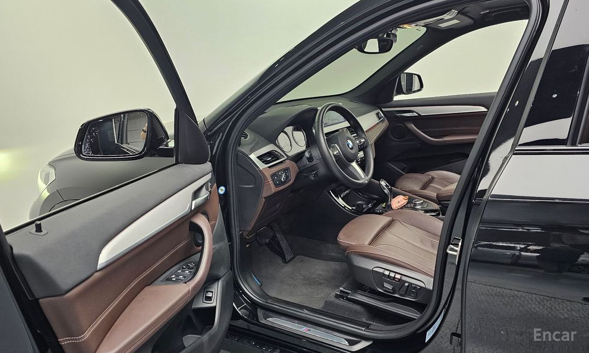 X1 (F48)xDrive 18d M Sport 11