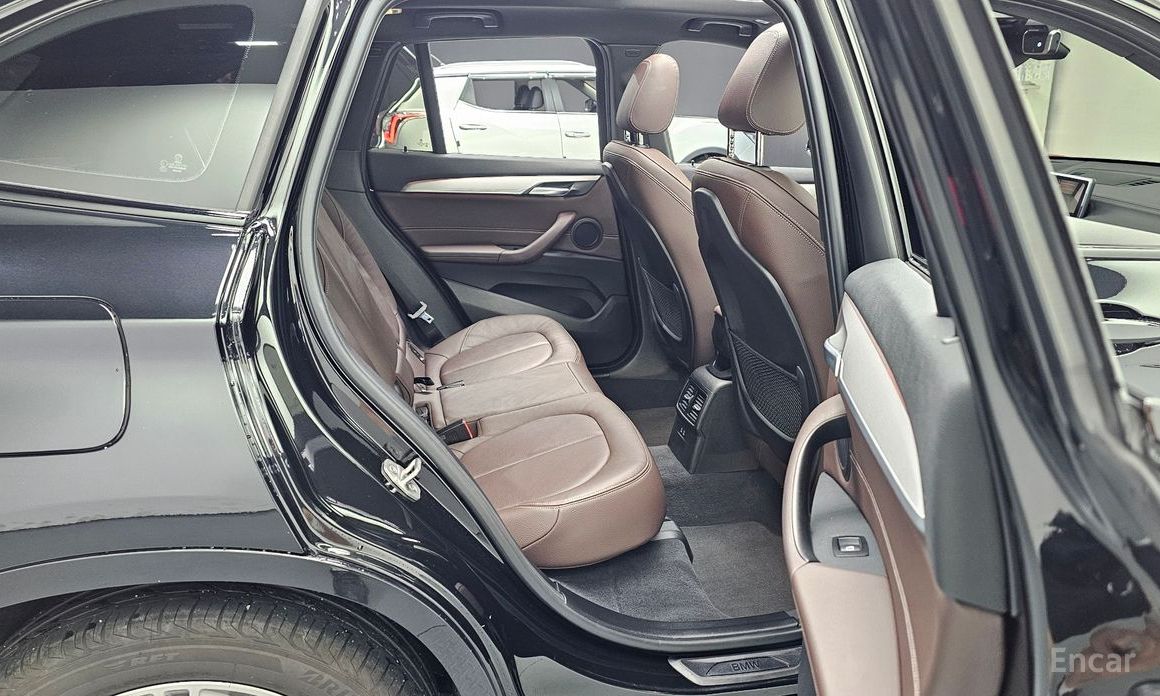X1 (F48)xDrive 18d M Sport 13