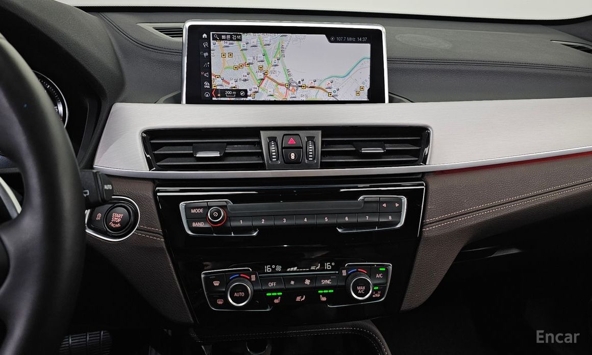 X1 (F48)xDrive 18d M Sport 15