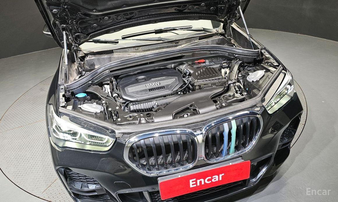 BMW X1 (F48)xDrive 20i M Sport №7