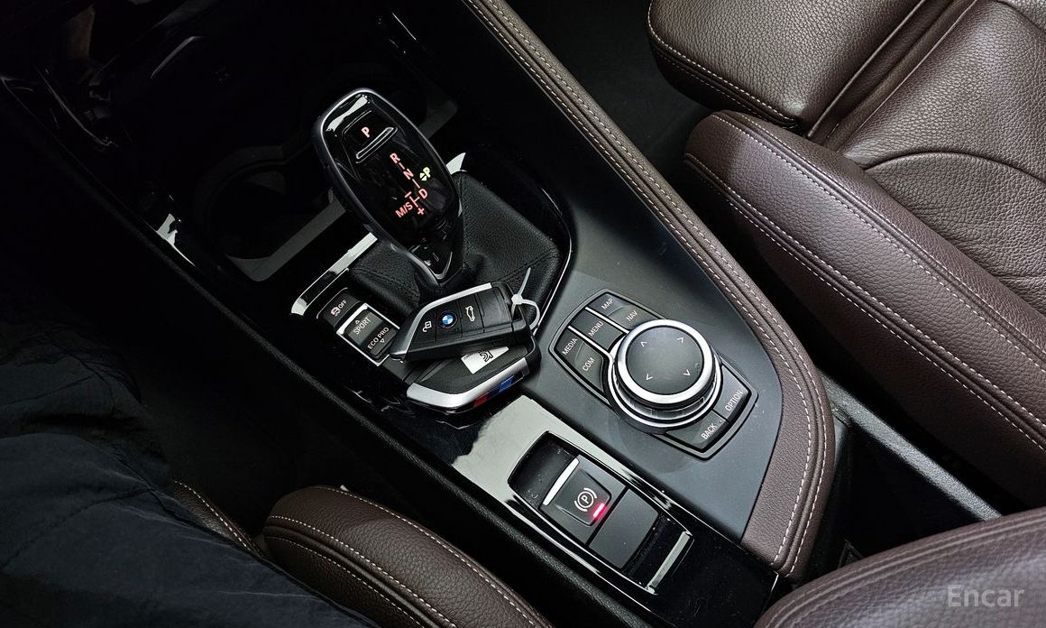 BMW X1 (F48)xDrive 20i M Sport №10