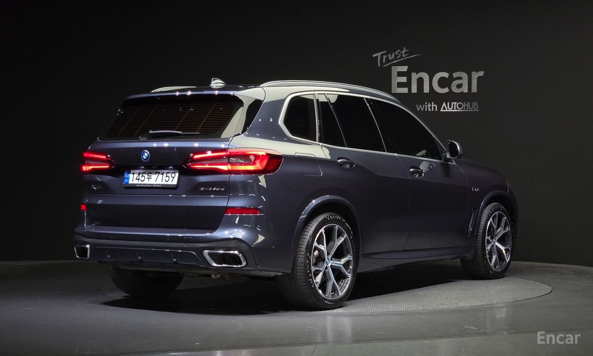 BMW X5 (G05)xDrive 45e M Sport  3