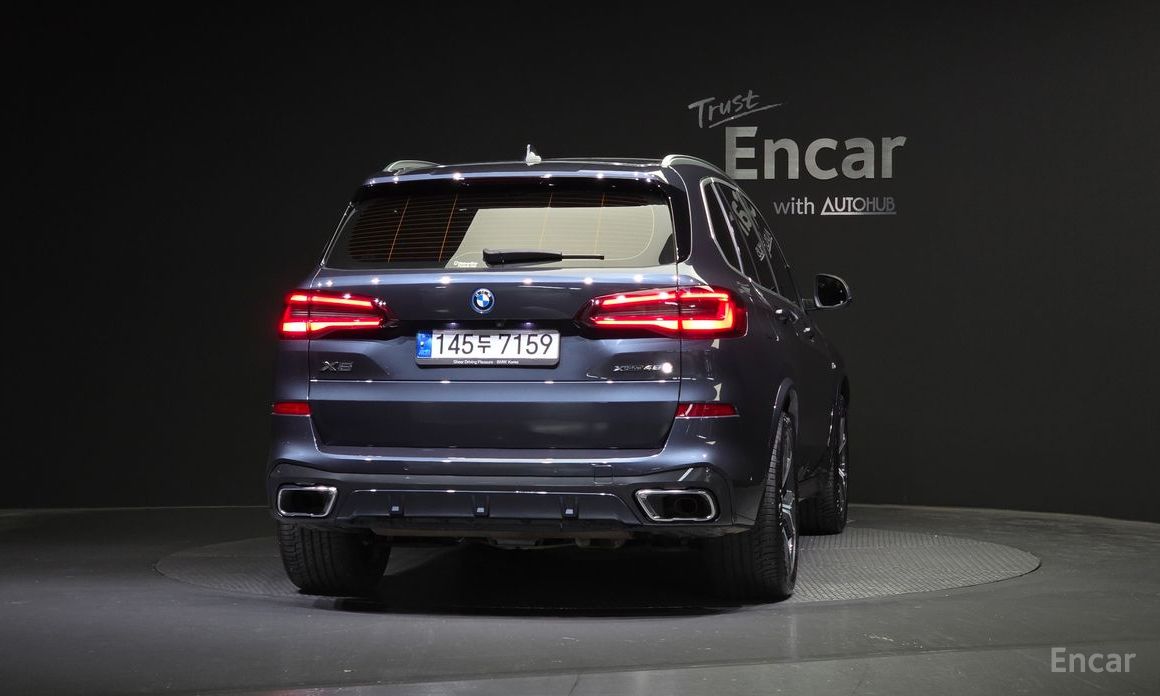 BMW X5 (G05)xDrive 45e M Sport  5