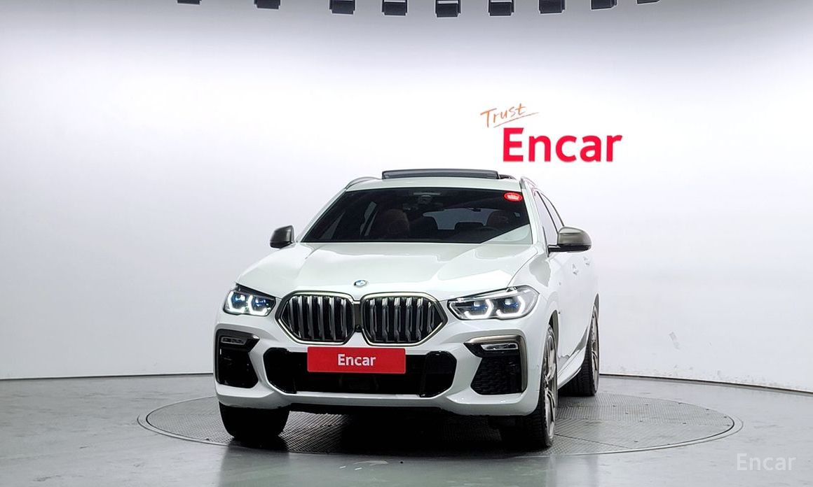 BMW X6 (G06)M50i  4