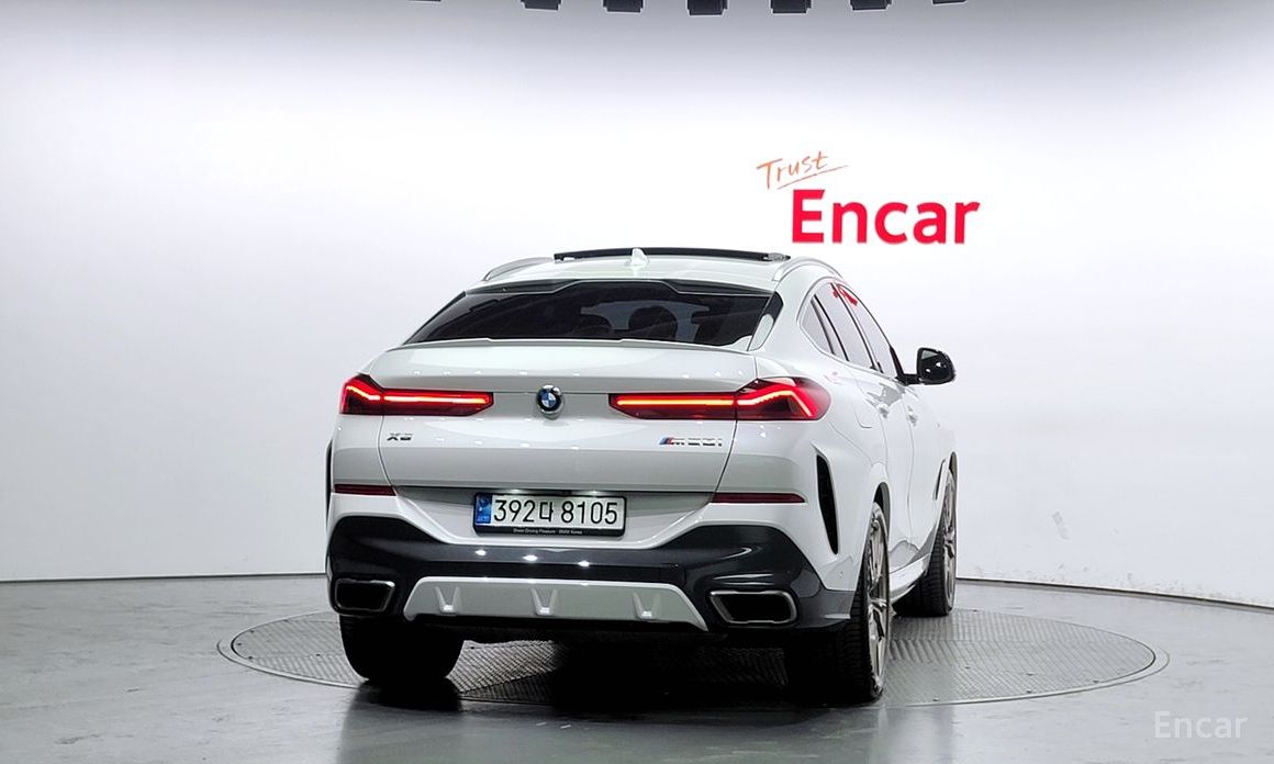 BMW X6 (G06)M50i  5