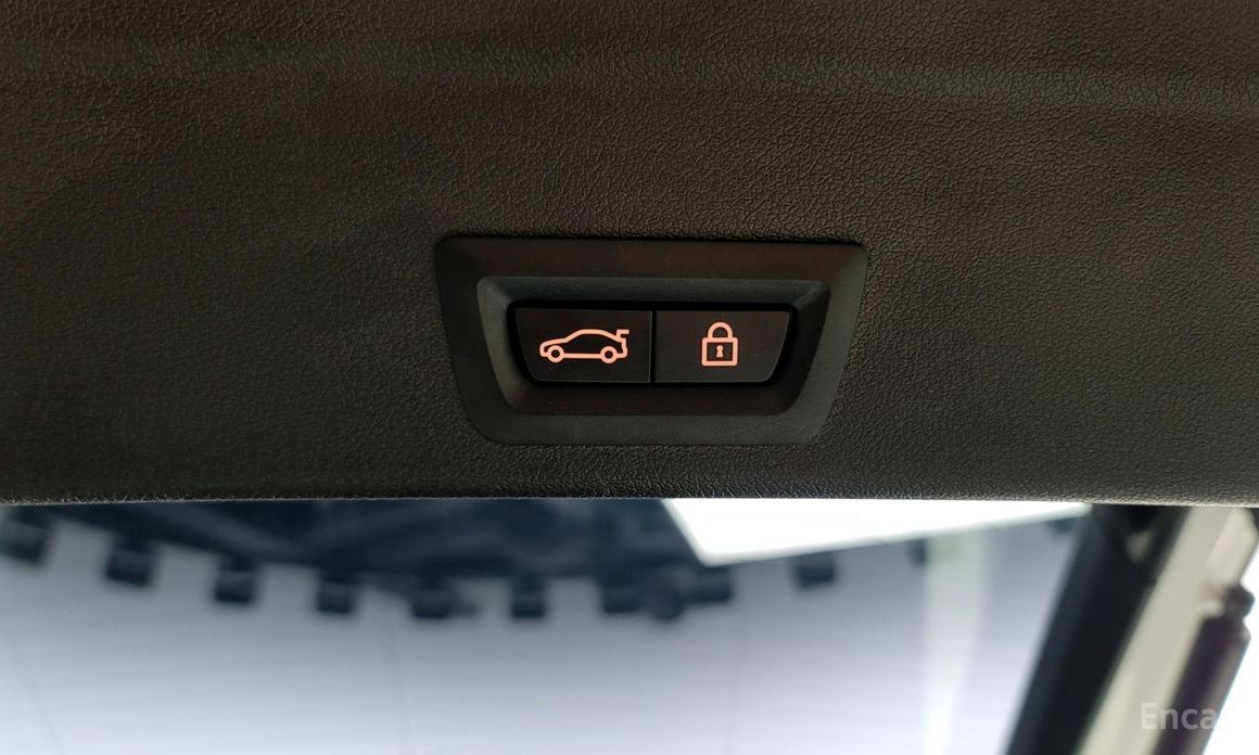 BMW X6 (G06)M50i  21