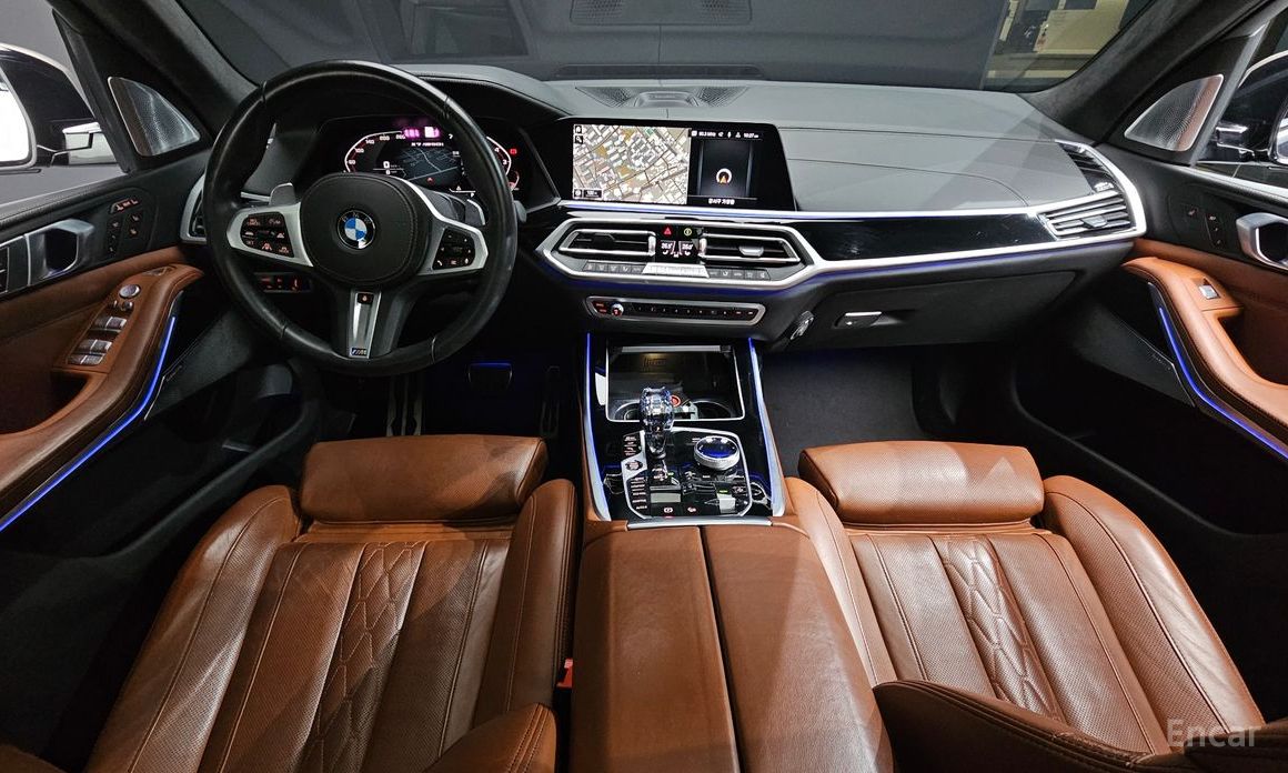 BMW X7 (G07)M50i 6 seater  5