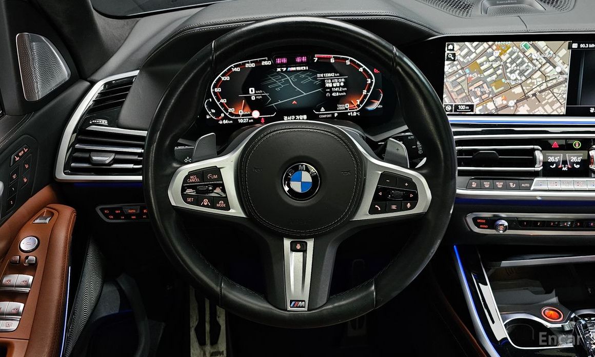 BMW X7 (G07)M50i 6 seater  11