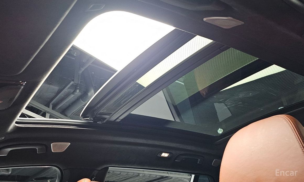 BMW X7 (G07)M50i 6 seater  18