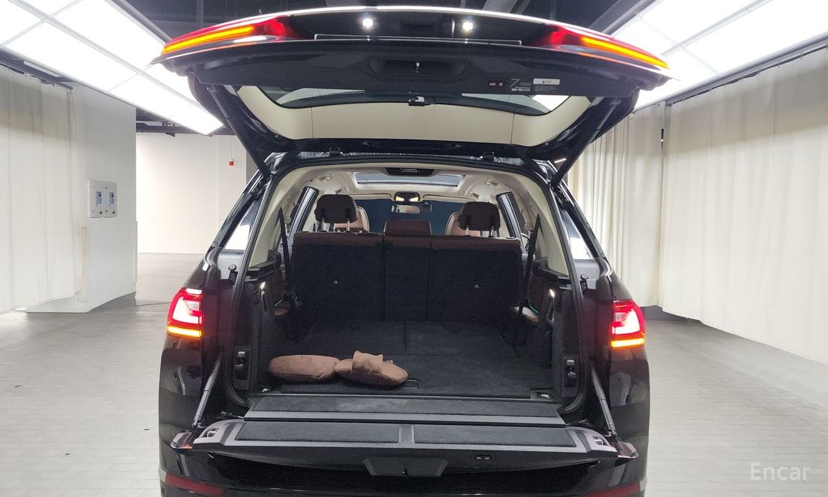 BMW X7 (G07)xDrive 30d Design Pure Excellence 7 seater №21