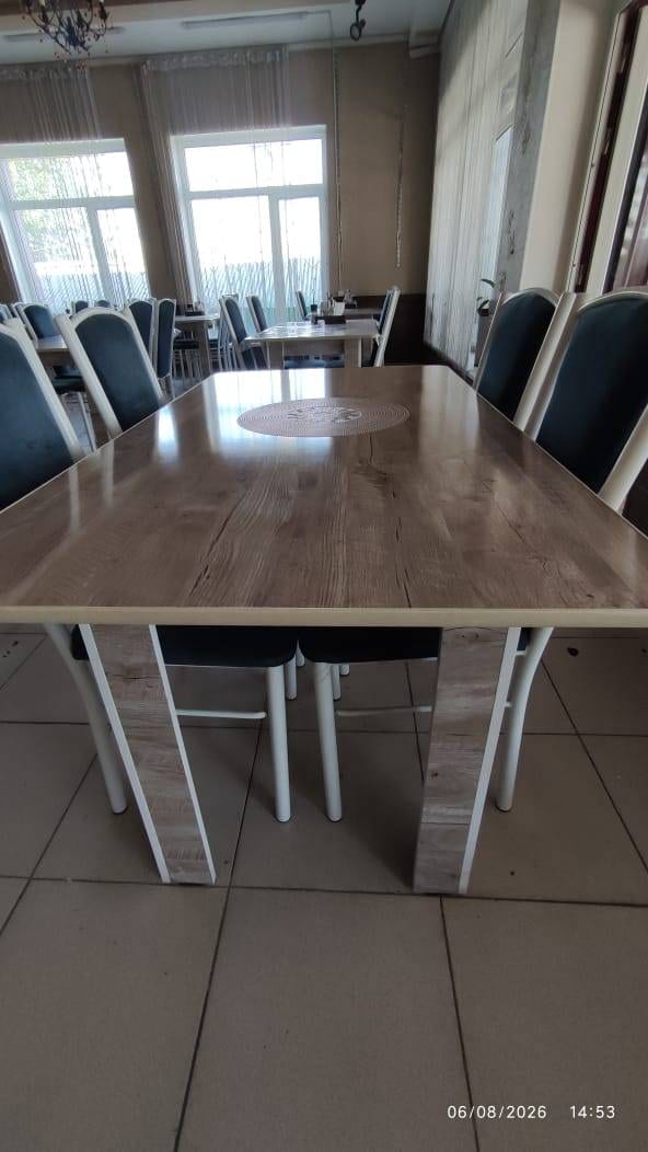Продам столы и стулья для кафе/ресторана — 12 столов + 48 стульев: фото 1