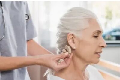 Как правильно ухаживать за слуховыми аппаратами, чтобы продлить срок службы слухового аппарата