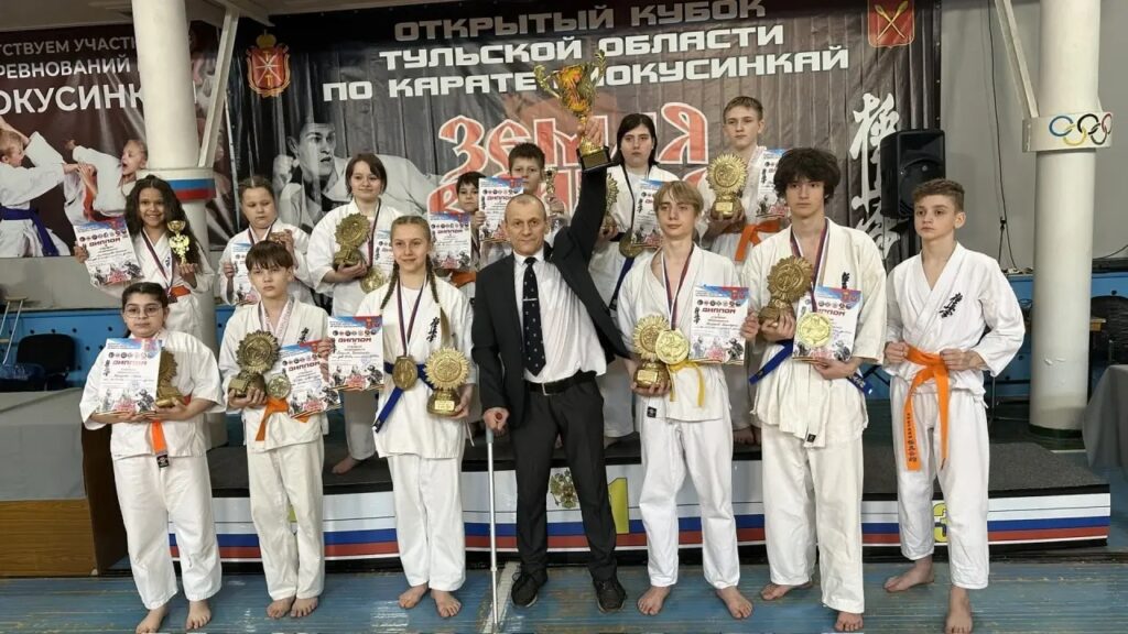 Открытый Кубок «Земля воинов» прошёл в спортивном центре «Возрождение»
