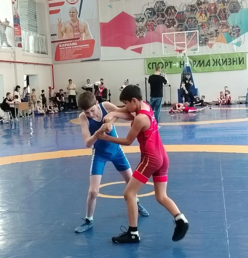 Алексинские борцы успешно выступили на турнире памяти Валентина Прусова