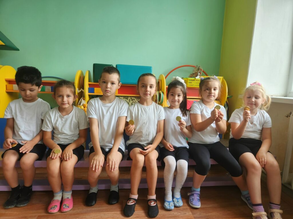 Спортивный праздник в детском саду №8, посвящённый Дню семьи