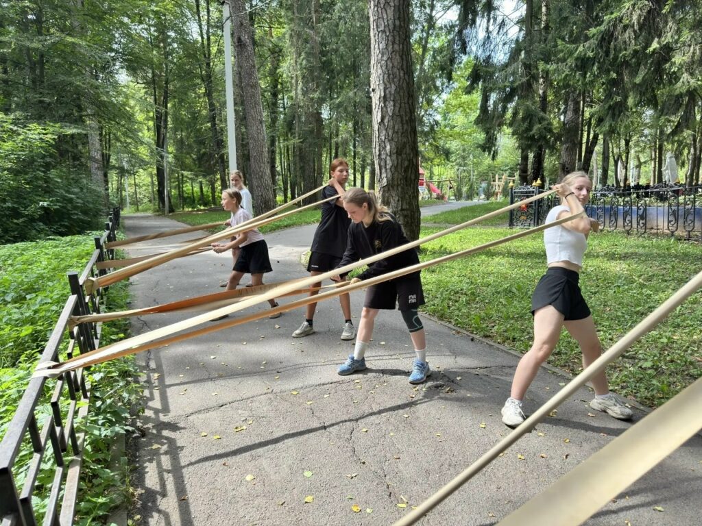 Спортивное мероприятие по самбо в честь Дня Государственного флага России в МБУ «Алексинский Спортивный Центр»