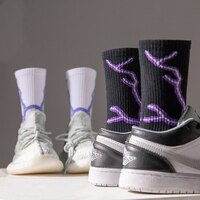 Баскетбольные носки фиолетовые молнии, мужские, хлопковые, черные и белые, в стиле Харадзюку, для уличных видов спорта, для женщин, 36-44 1005002278769183