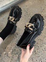 2022 г., новые женские весенние черные туфли на плоской платформе женские лоферы без шнуровки, водонепроницаемые Мокасины Дизайнерские повседневные кожаные оксфорды с металлической цепочкой 1005003627796337