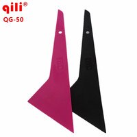 Скребок Qili QG-50, треугольный пластиковый инструмент для наклейки автомобильной пленки 32711614133