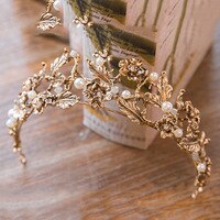 Винтажная свадебная тиара в стиле барокко с золотыми жемчужинами и листьями, обруч для волос с кристаллами, лоза, тиара, свадебные аксессуары для волос, повязка на голову для невесты 32804929139