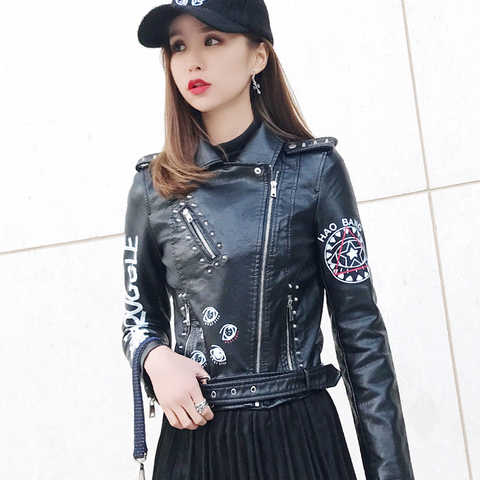 Куртка женская из искусственной кожи, короткая мотоциклетная куртка с заклепками и буквенным принтом, верхняя одежда в стиле панк, осень 4000822077074