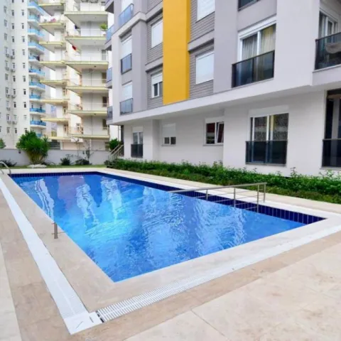 Luxury 3+1 Penthouse, 200 m², 800 m from the sea