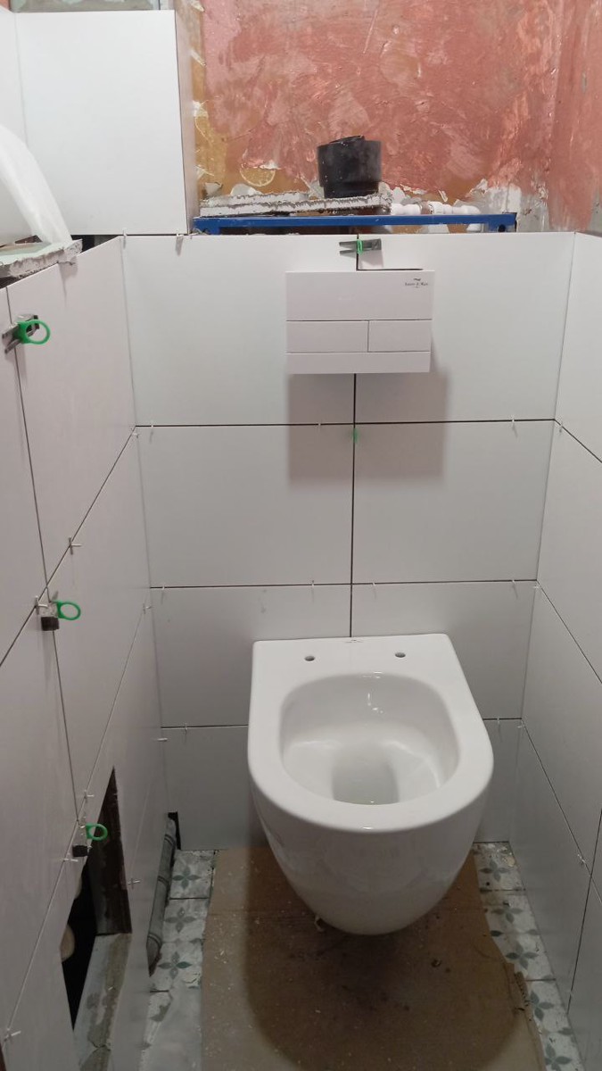 Товар доставлен целый, сейчас в процессе установки, но уже красота!)))