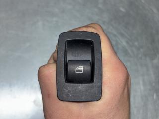 кнопка стеклоподъемника двери BMW 3 серия E90/E91/E92/E93 E90 (2004 - 2010), 2.5 л., N52 B25 A, бензин, АКПП, седан, задний привод, 6935534
