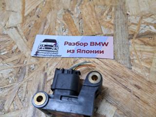 датчик удара BMW 6 серия E63/E64 [рестайлинг] E63 2010, 4.8 л., N62 B48 B, бензин, АКПП, (475) black sapphire metallic, купе, задний привод, правый руль, 65776977398, 6977398